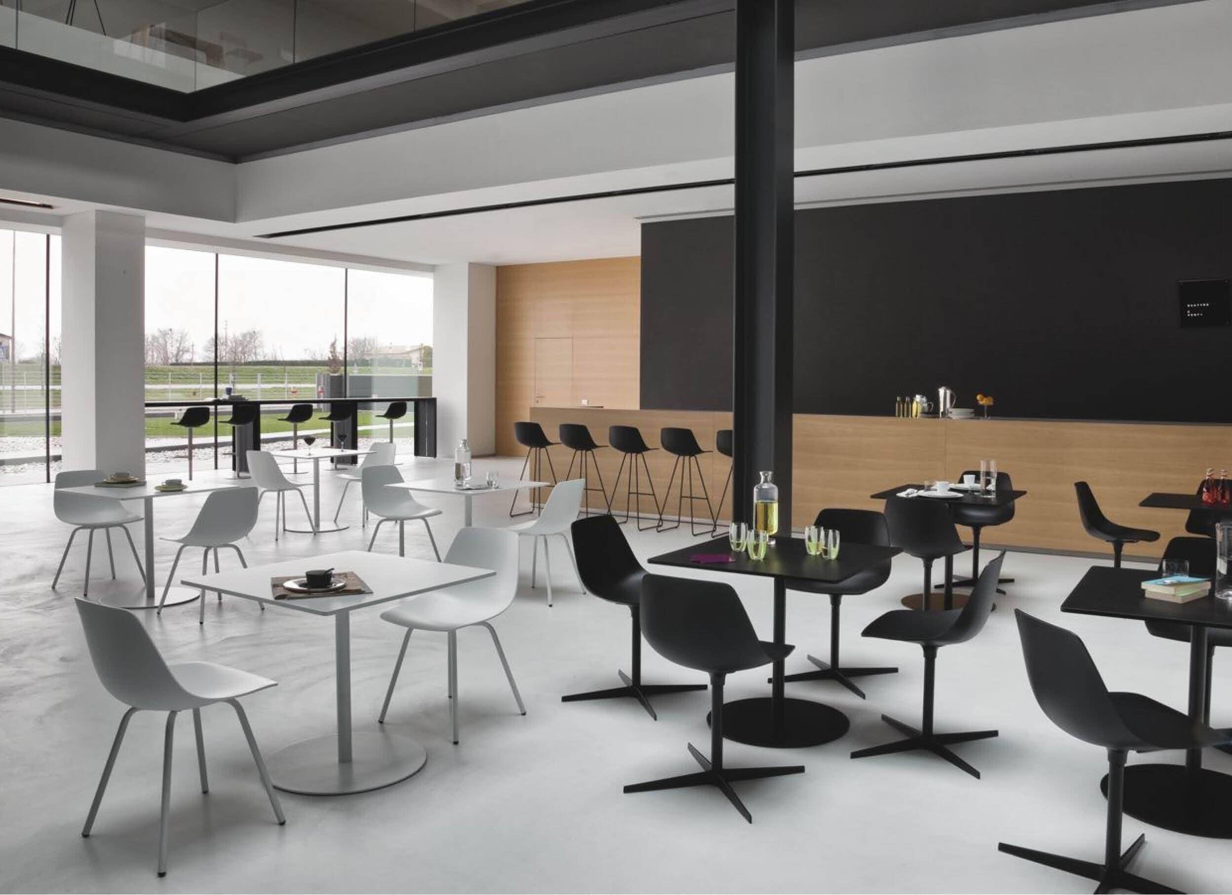 Miunn Chairs in White - Image 4